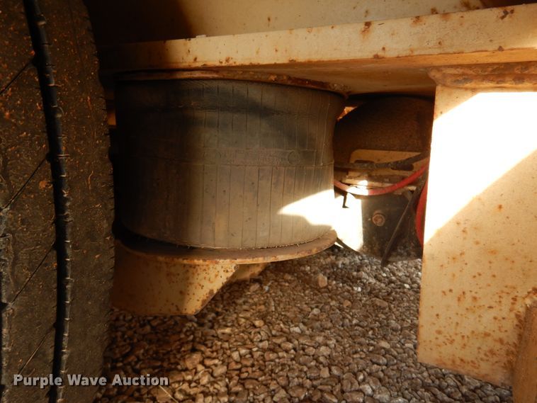 image for item JT9496 2012 Trail King TK110HDG533  lowboy equipment trailer