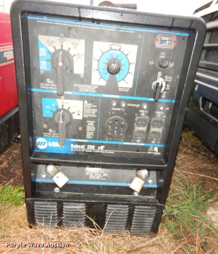 image for item KA9641 Miller Bobcat 250  welder