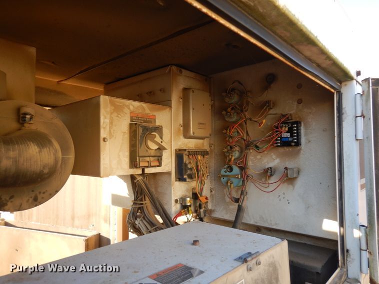 image for item KK9774 Whisperwatt DCA-125SSJU  generator