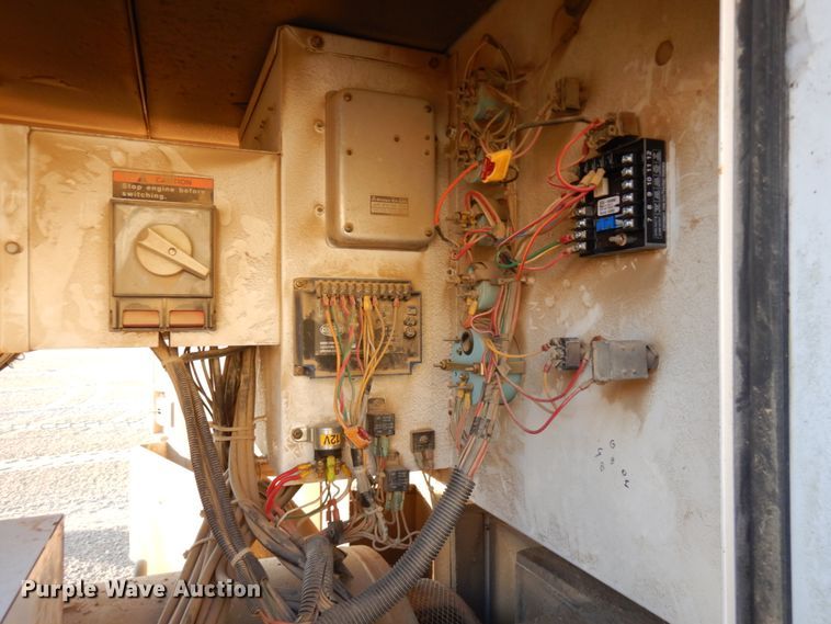 image for item KK9774 Whisperwatt DCA-125SSJU  generator