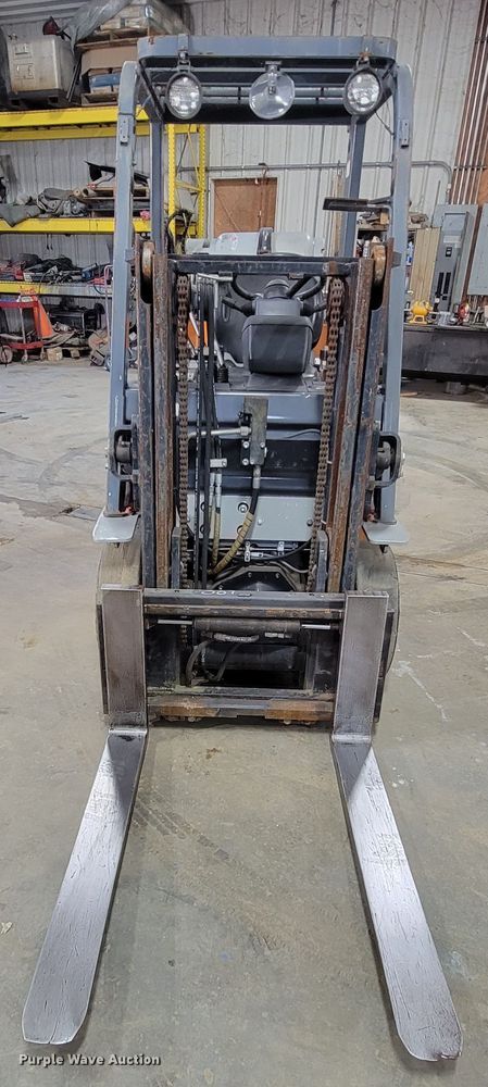 image for item KQ9103 Toyota 7FGGU20  forklift