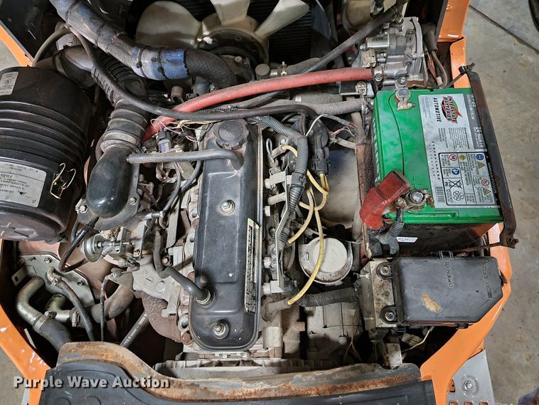 image for item KQ9103 Toyota 7FGGU20  forklift