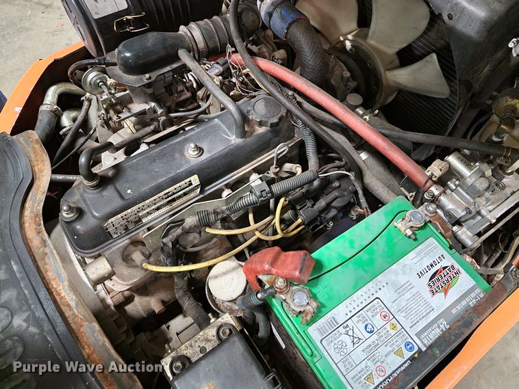 image for item KQ9103 Toyota 7FGGU20  forklift