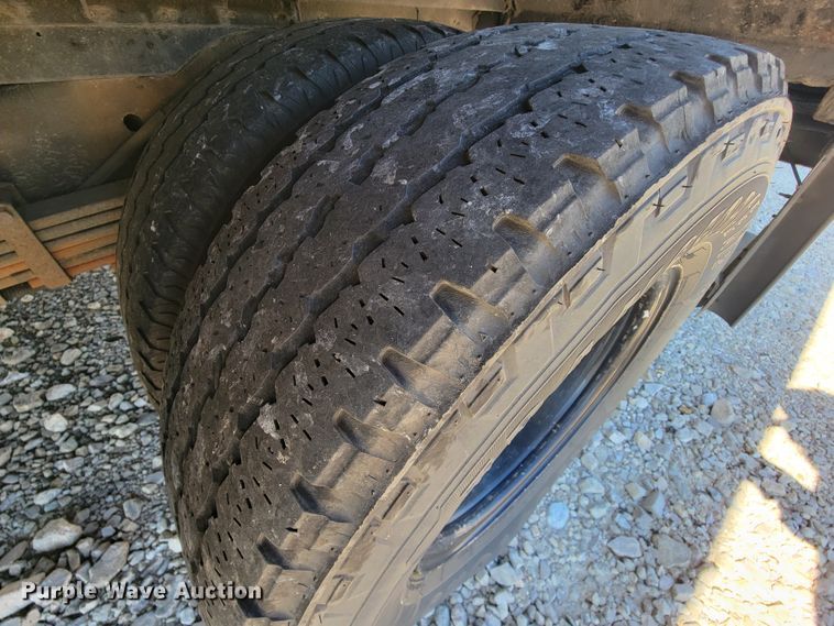 image for item KQ9108 2010 Chevrolet Express G3500  school bus