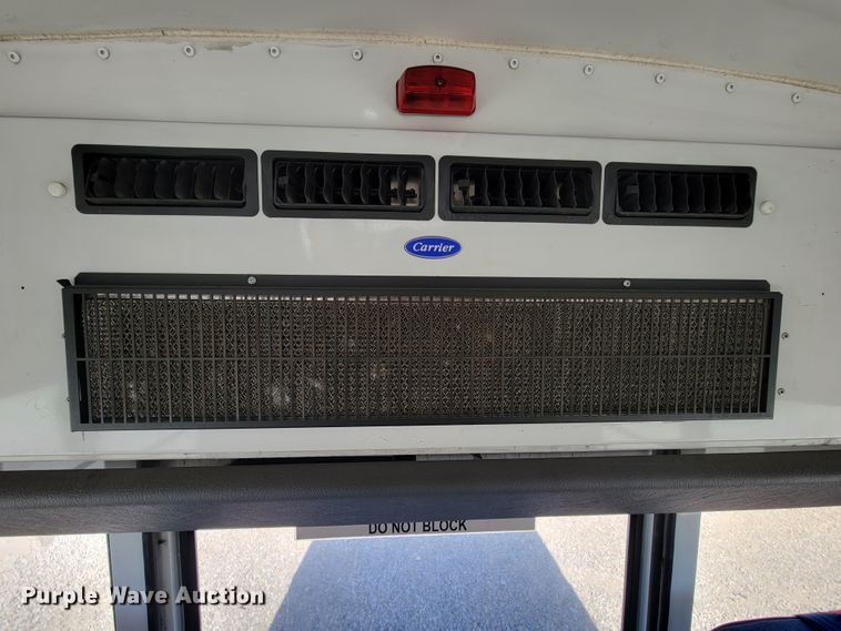 image for item KQ9109 2010 Chevrolet Express G3500  school bus