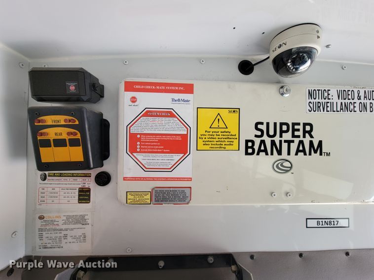 image for item KQ9109 2010 Chevrolet Express G3500  school bus