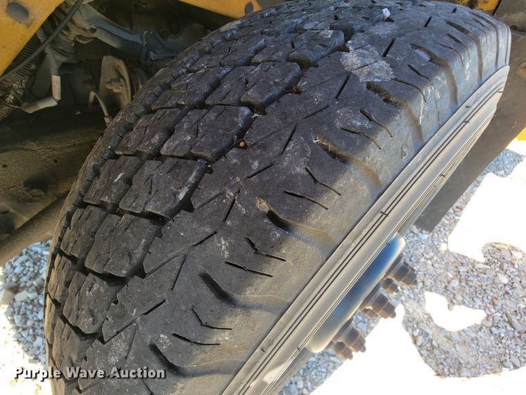 image for item KQ9109 2010 Chevrolet Express G3500  school bus