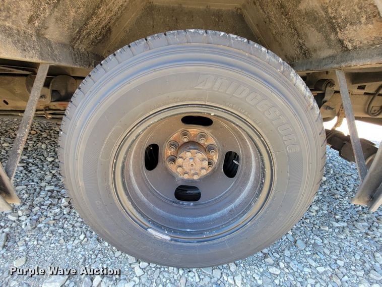 image for item KQ9109 2010 Chevrolet Express G3500  school bus