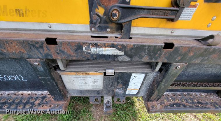 image for item KQ9133 2012 International TerraStar  box truck