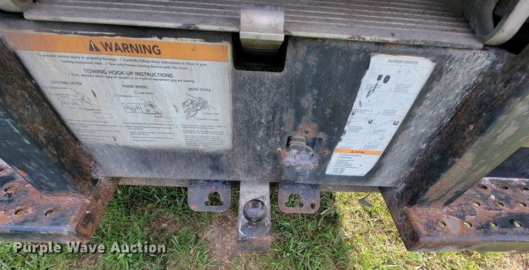 image for item KQ9133 2012 International TerraStar  box truck