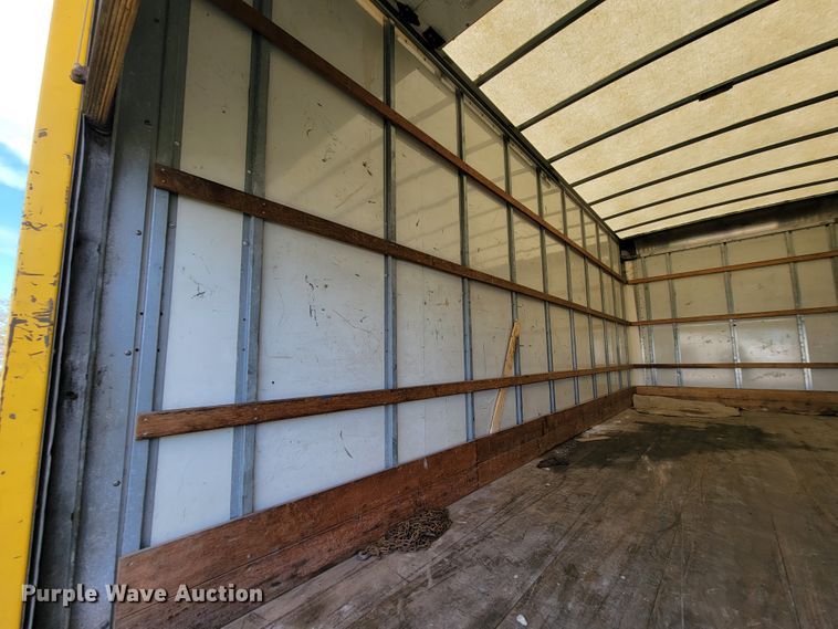 image for item KQ9133 2012 International TerraStar  box truck