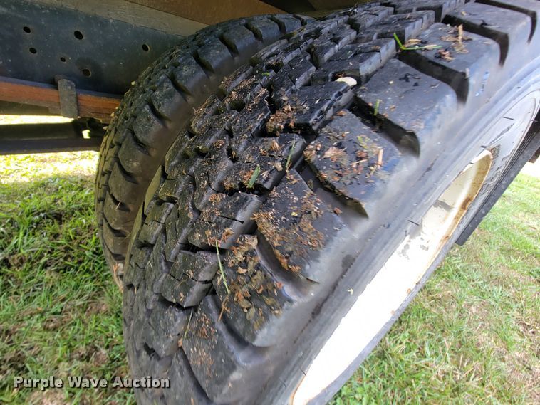 image for item KQ9133 2012 International TerraStar  box truck