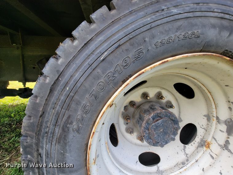 image for item KQ9133 2012 International TerraStar  box truck