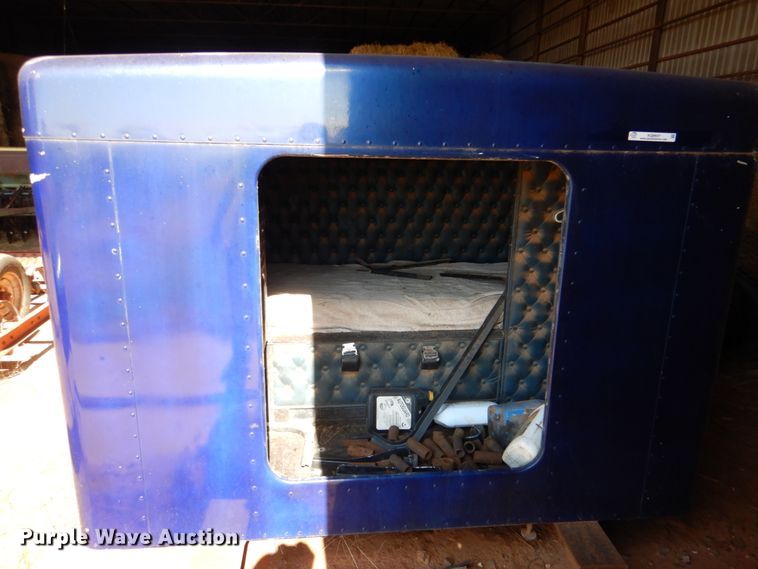 image for item KQ9657 Kenworth  truck cab