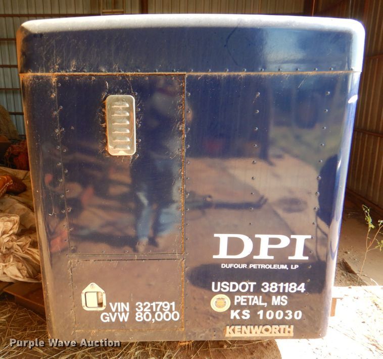 image for item KQ9657 Kenworth  truck cab