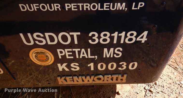 image for item KQ9657 Kenworth  truck cab