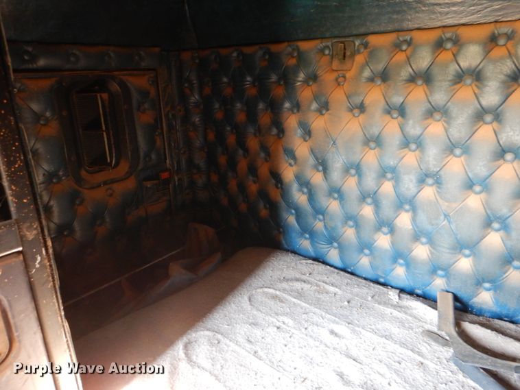 image for item KQ9657 Kenworth  truck cab