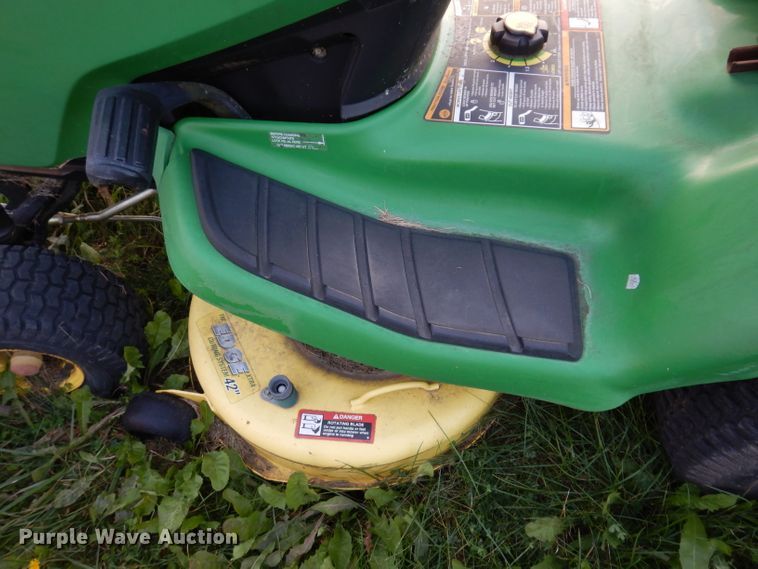 image for item KY9616 2010 John Deere X300  lawn mower