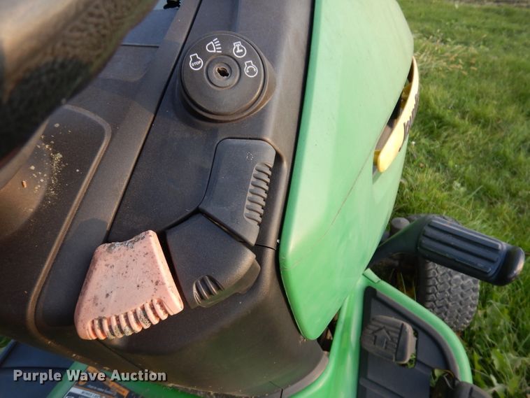 image for item KY9616 2010 John Deere X300  lawn mower