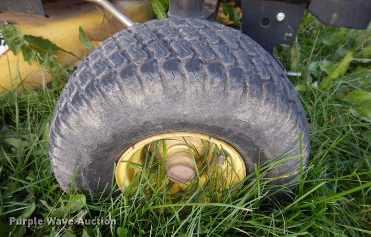 image for item KY9616 2010 John Deere X300  lawn mower