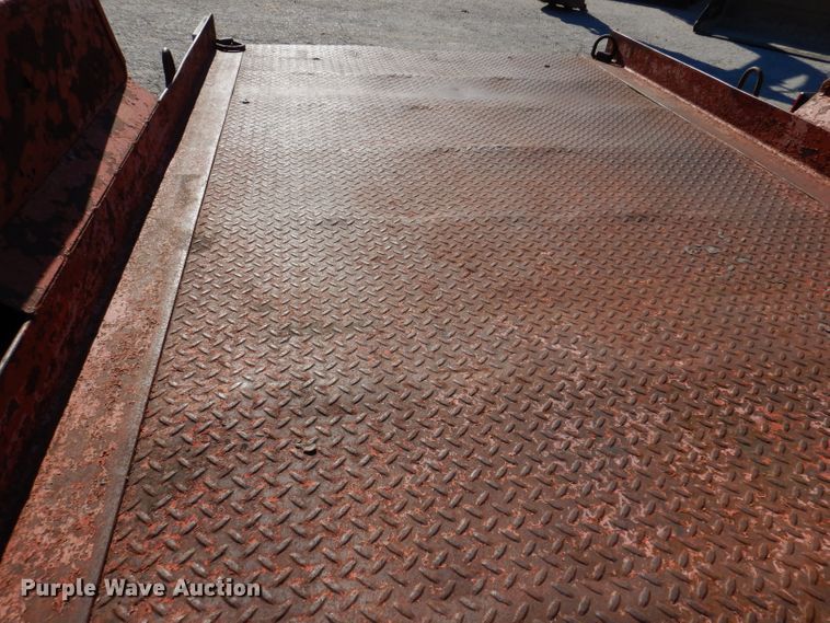 image for item KY9651 1979 Dura Haul  utility trailer