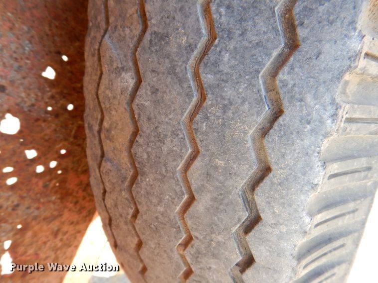 image for item KY9651 1979 Dura Haul  utility trailer