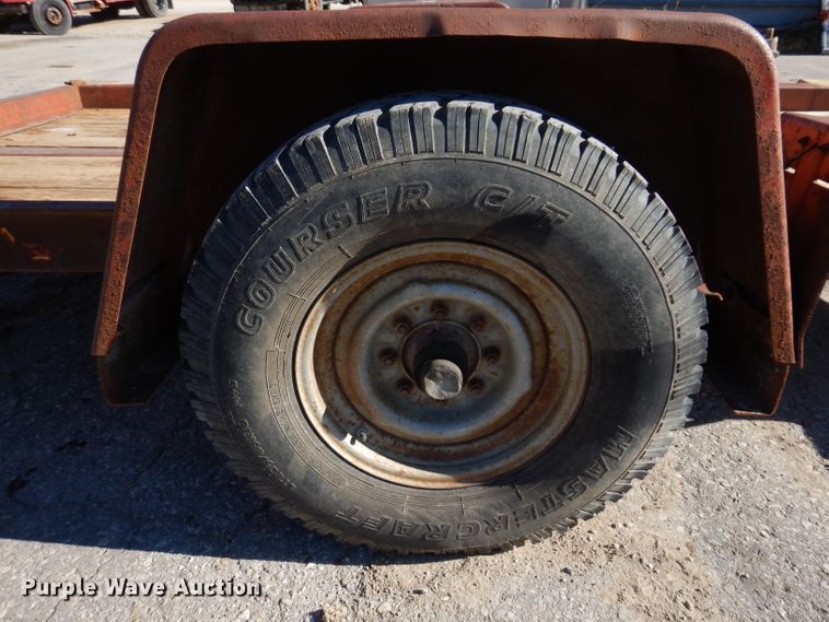 image for item KY9652 1989 Ditch Witch  utility trailer