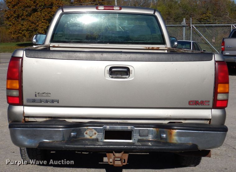 image for item KY9654 2001 GMC Sierra 1500  pickup truck