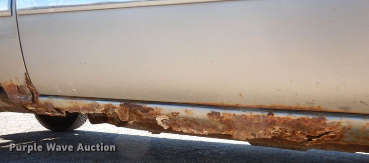 image for item KY9654 2001 GMC Sierra 1500  pickup truck