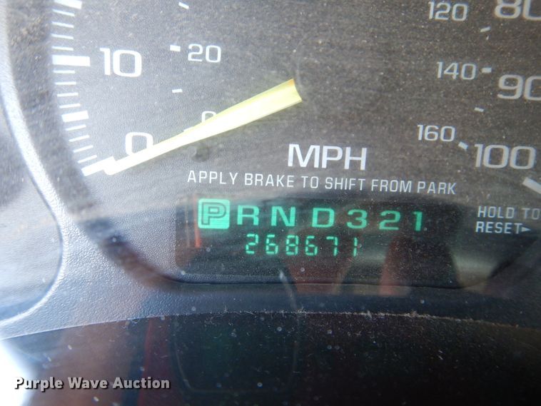 image for item KY9654 2001 GMC Sierra 1500  pickup truck