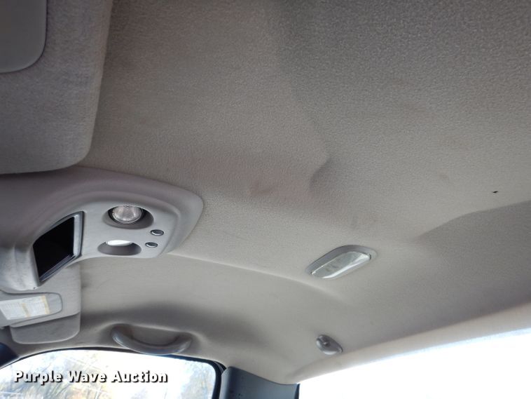 image for item KY9654 2001 GMC Sierra 1500  pickup truck