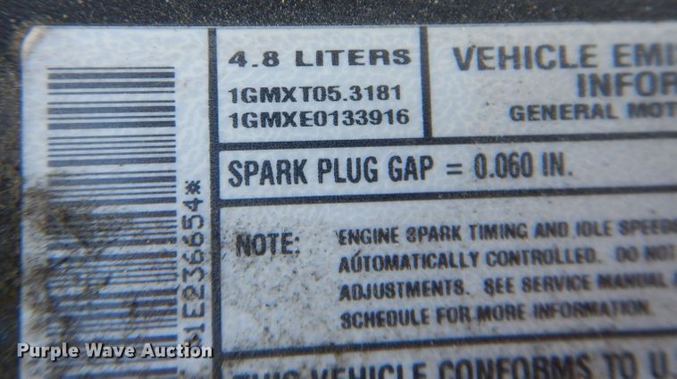 image for item KY9654 2001 GMC Sierra 1500  pickup truck