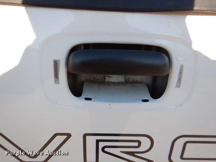 image for item KY9655 2006 Chevrolet Silverado 1500  pickup truck