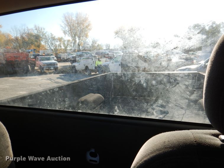 image for item KY9655 2006 Chevrolet Silverado 1500  pickup truck