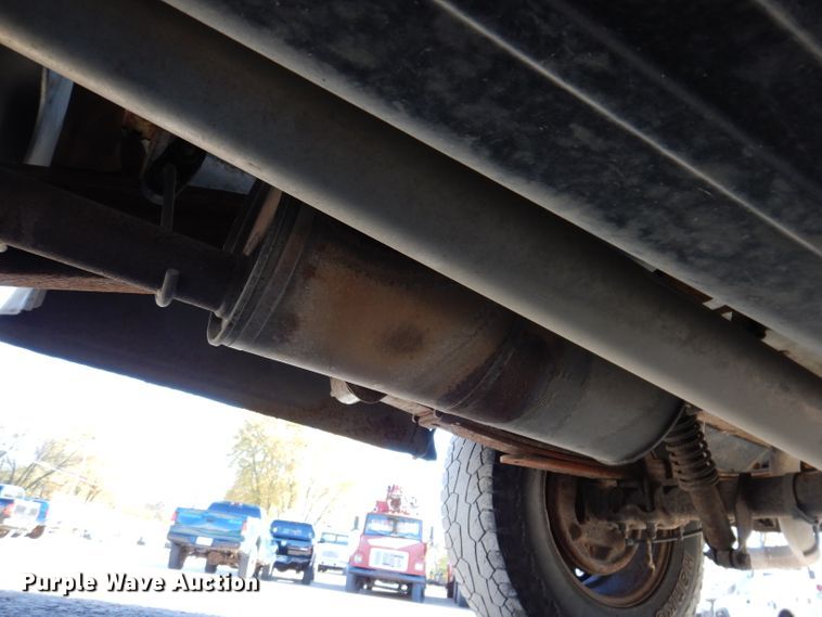 image for item KY9655 2006 Chevrolet Silverado 1500  pickup truck