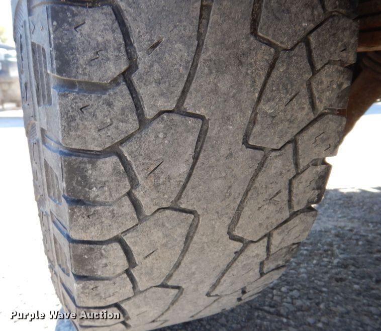 image for item KY9655 2006 Chevrolet Silverado 1500  pickup truck