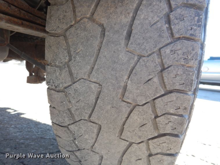 image for item KY9655 2006 Chevrolet Silverado 1500  pickup truck