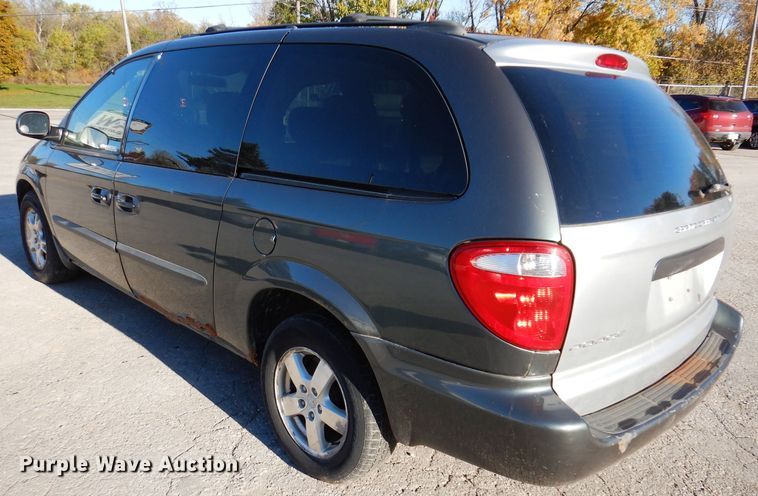 image for item KY9660 2003 Dodge Grand Caravan  van