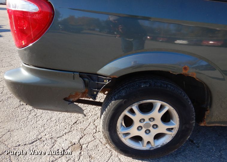 image for item KY9660 2003 Dodge Grand Caravan  van