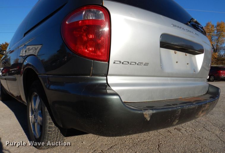 image for item KY9660 2003 Dodge Grand Caravan  van