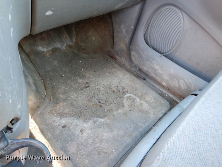 image for item KY9660 2003 Dodge Grand Caravan  van