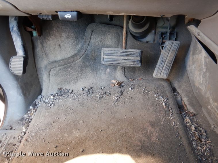 image for item KY9660 2003 Dodge Grand Caravan  van