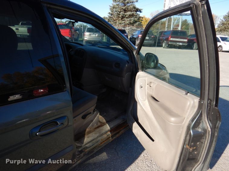 image for item KY9660 2003 Dodge Grand Caravan  van