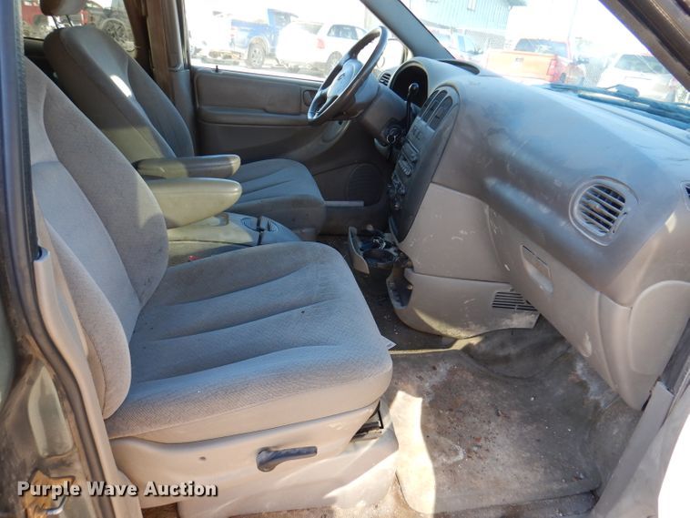 image for item KY9660 2003 Dodge Grand Caravan  van