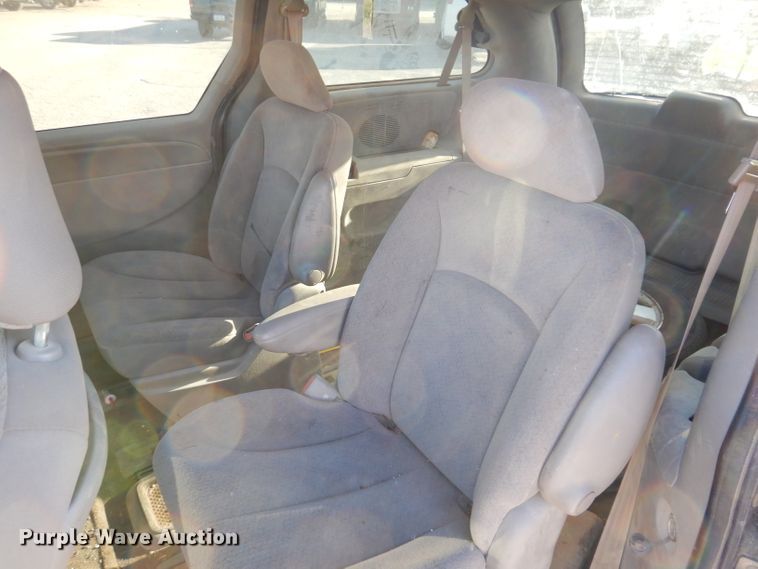 image for item KY9660 2003 Dodge Grand Caravan  van