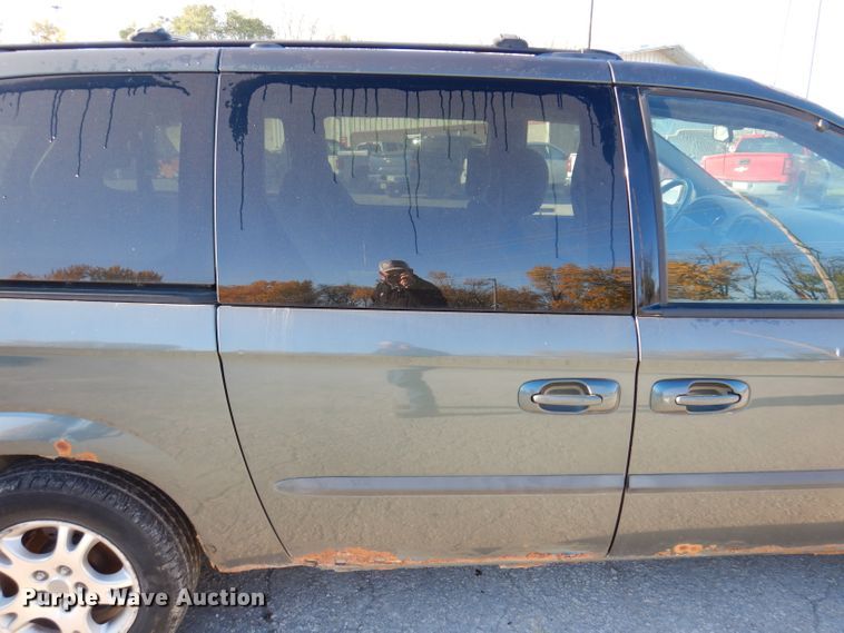 image for item KY9660 2003 Dodge Grand Caravan  van