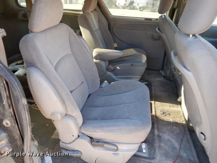 image for item KY9660 2003 Dodge Grand Caravan  van