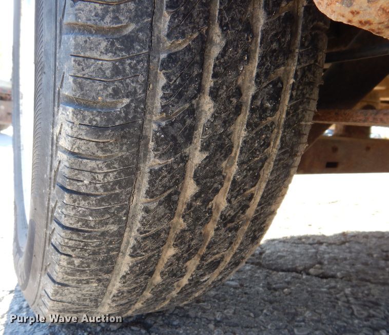 image for item KY9660 2003 Dodge Grand Caravan  van