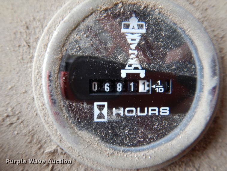 image for item KY9664 Sky Jack 3220  scissor lift