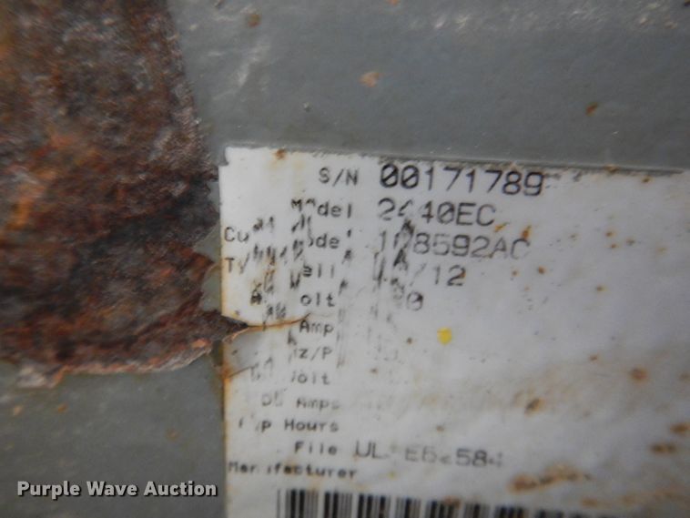 image for item KY9664 Sky Jack 3220  scissor lift